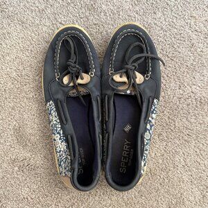 Womans Sperry Flats